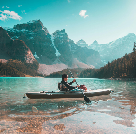 Foto di Victor Malyushev su Unsplash